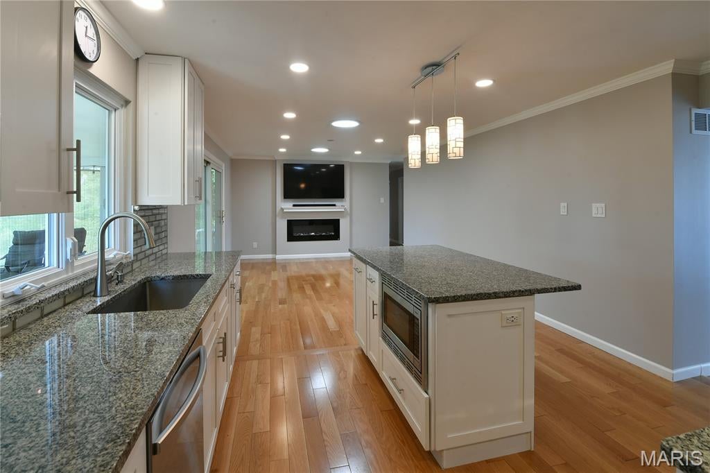 Orchard Lakes 1 - Residential Lease