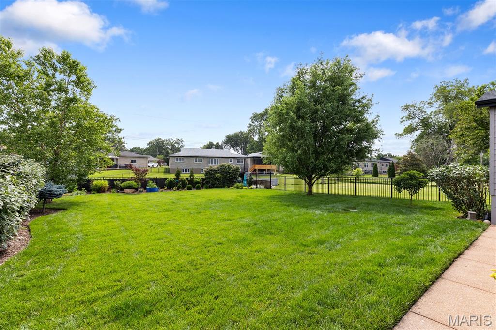 St Louis Hills Estates - Residential