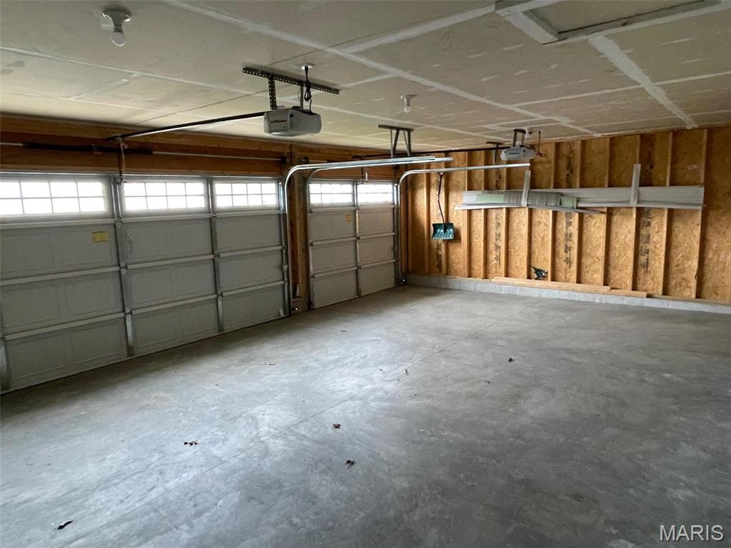 Jaxson Estates - Residential Lease
