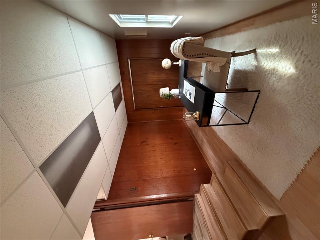 Sky-Veu-Acres Two - Residential