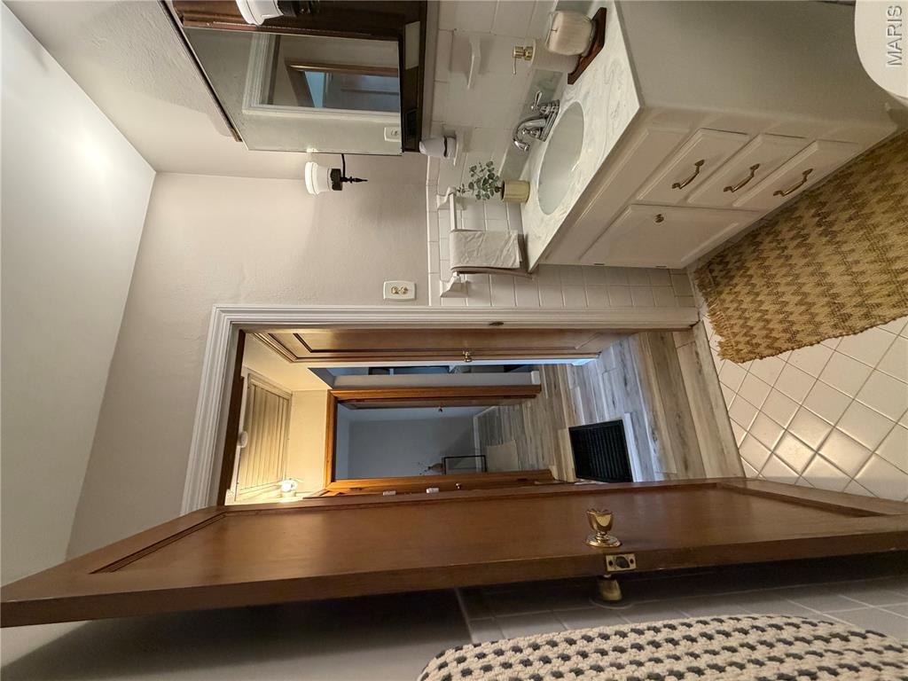 Sky-Veu-Acres Two - Residential