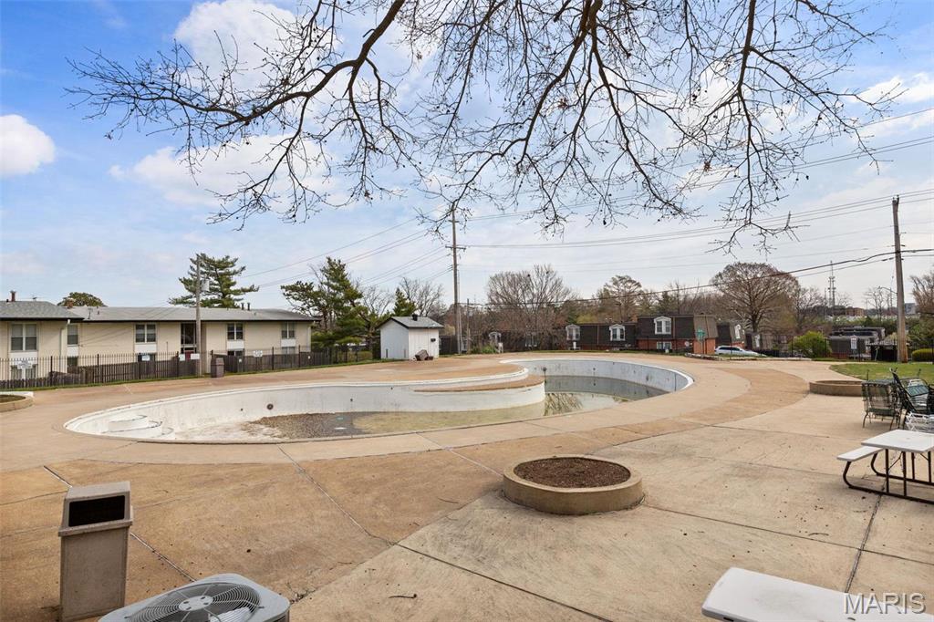 Willow Brook Condo - Residential Lease
