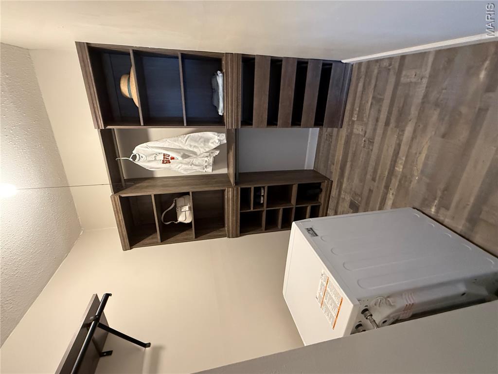 Oakville Commons Condo - Residential