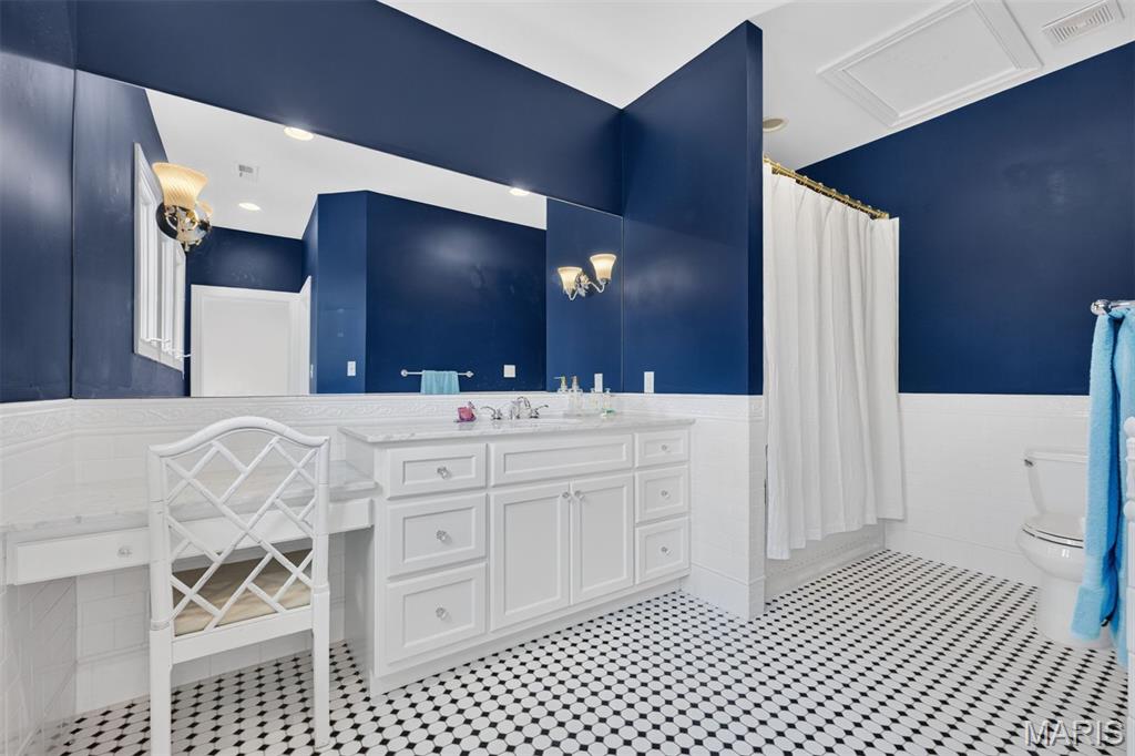 West Ladue - Residential