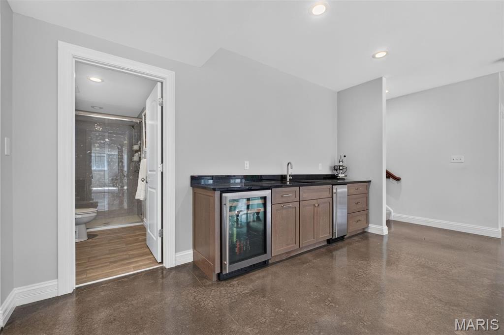 West Ladue - Residential