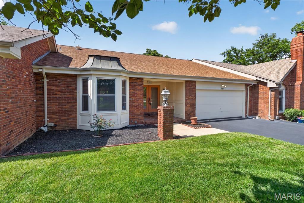 This spacious main-floor villa offers the lifestyle you’ve been dreaming of, flooded with natural light and accented by unique parquet flooring in the entry, dining room, and large family room. The eat-in kitchen features a laundry area, generous pantry, abundant cabinet space, and a bright bay window, while the family room shines with a vaulted ceiling, gas fireplace, and a large sliding glass door to the rear patio. The main level includes a luxurious primary suite with coffered ceilings, a walk-in closet, and an en suite that invites personalization, plus an additional bedroom, full bath, and a convenient wet bar for easy entertaining. The lower level presents exciting potential as an entertainer’s oasis—with a built-in bar, abundant storage, a possible third bedroom or home office, a storage closet, and another full bath. Recent updates include a sewer system redo under the home. Exterior highlights include a 2-car epoxy-finished garage, a glass-front entry that welcomes light, and a large patio with access to mature common grounds. All of this is complemented by a low monthly HOA that grants access to a pool, pickleball courts, a clubhouse, and frequent social events, in a location that’s truly spectacular.