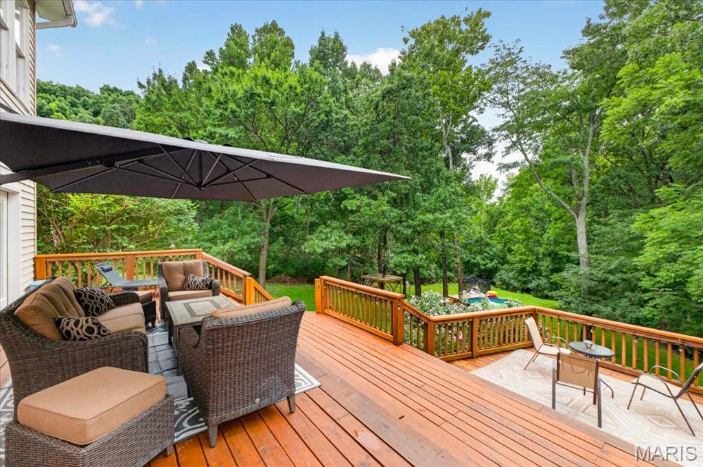 Kennerly Manor - Residential