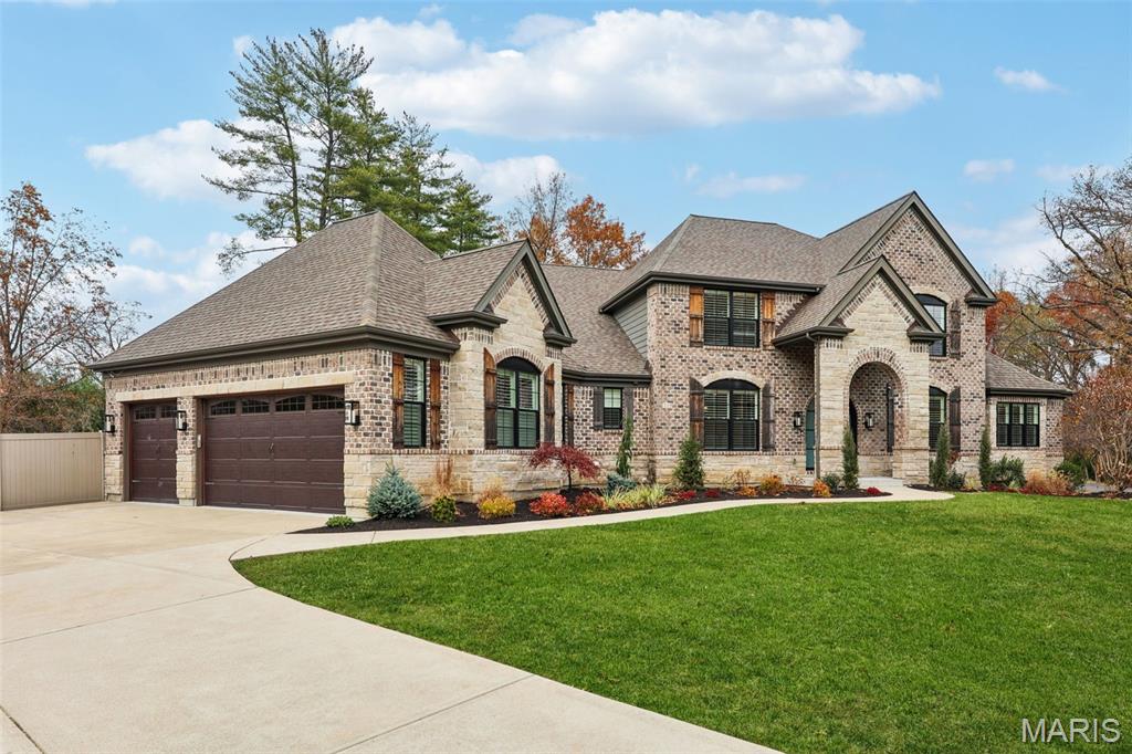 Lone Pine Woods One - Residential