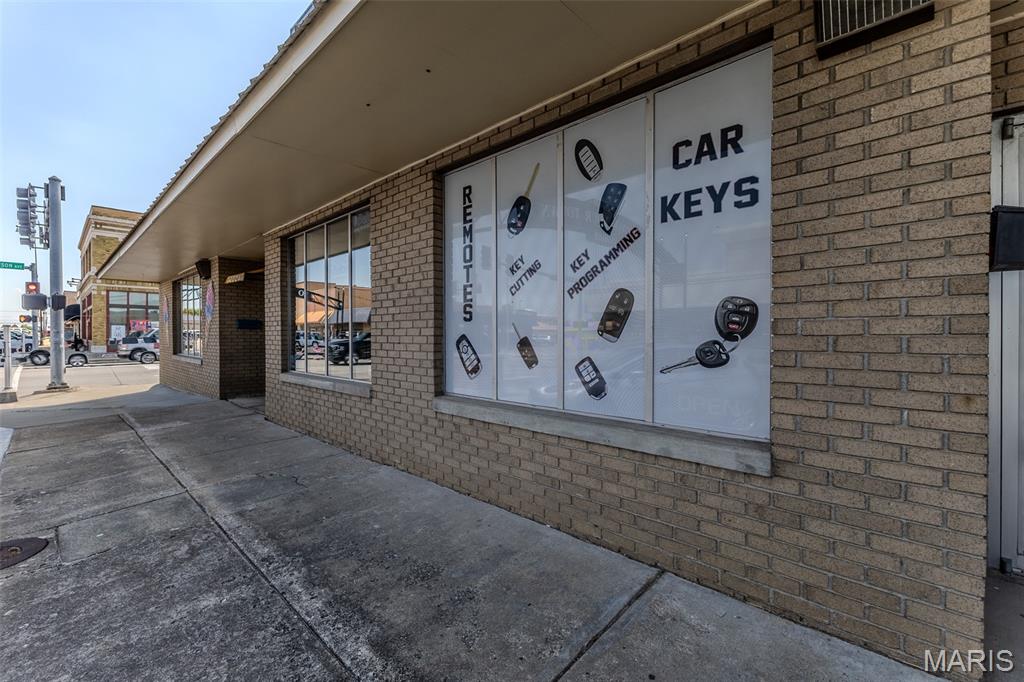 Downtown - Commercial Sale