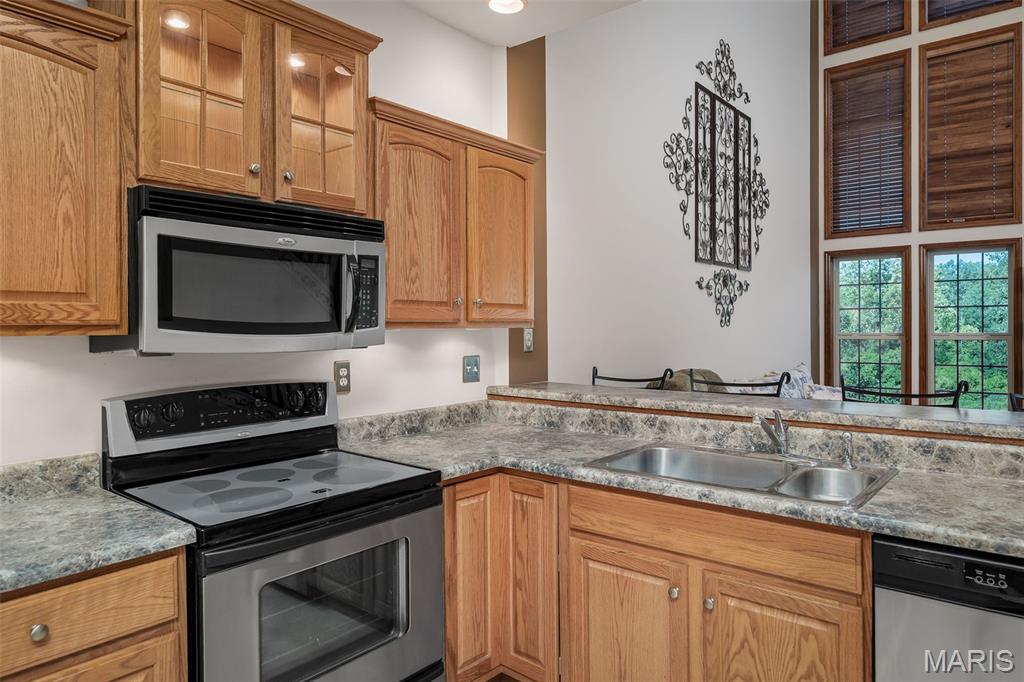 Canyon Creek Villas - Residential
