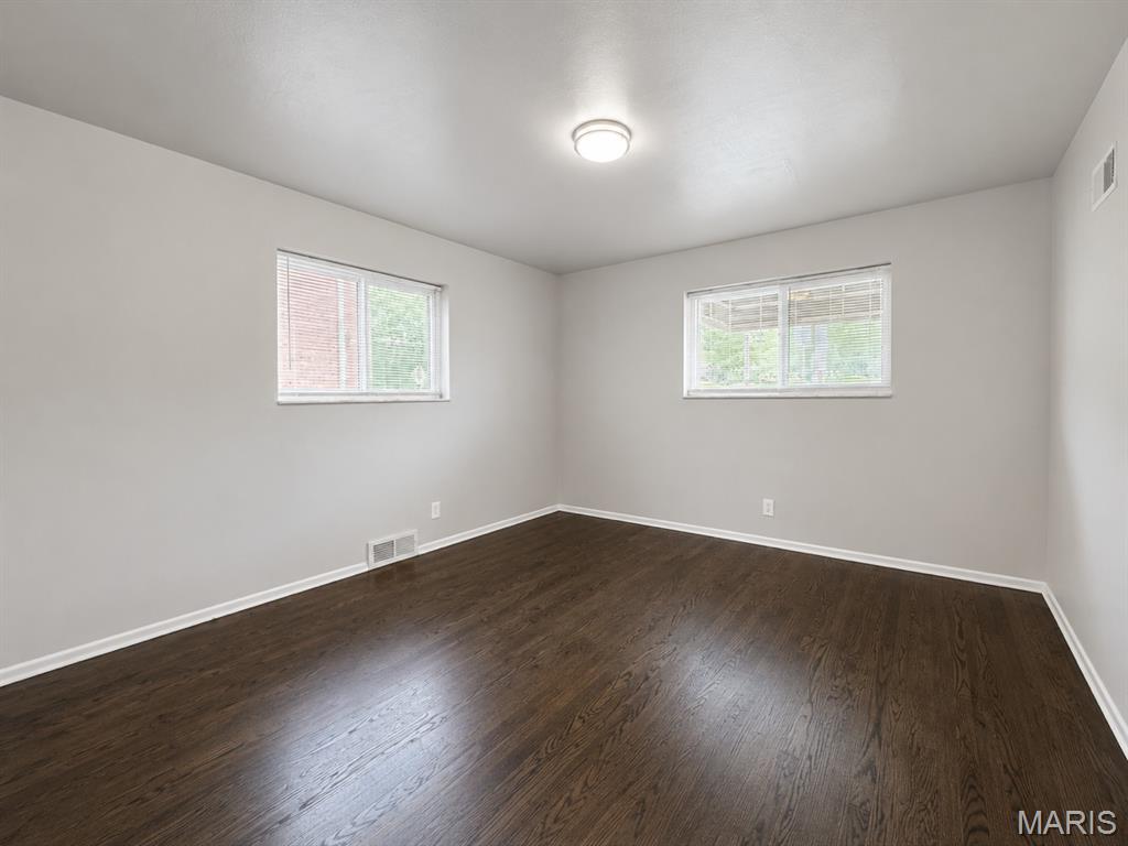 Hallmark Terrace Apartments - Residential Lease