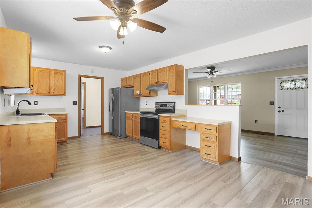 Airwood Manor Add - Residential