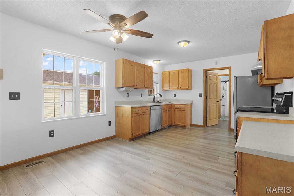 Airwood Manor Add - Residential