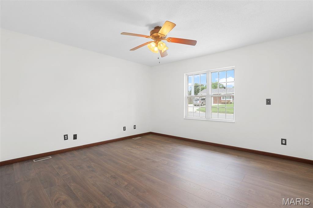 Airwood Manor Add - Residential