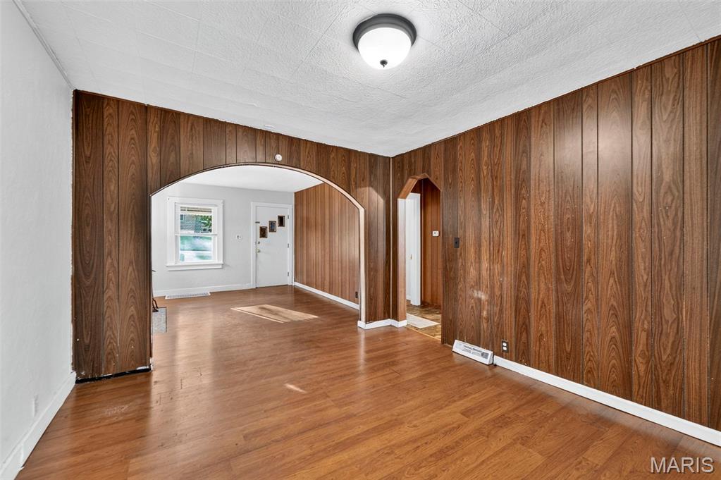Reas Brow - Residential