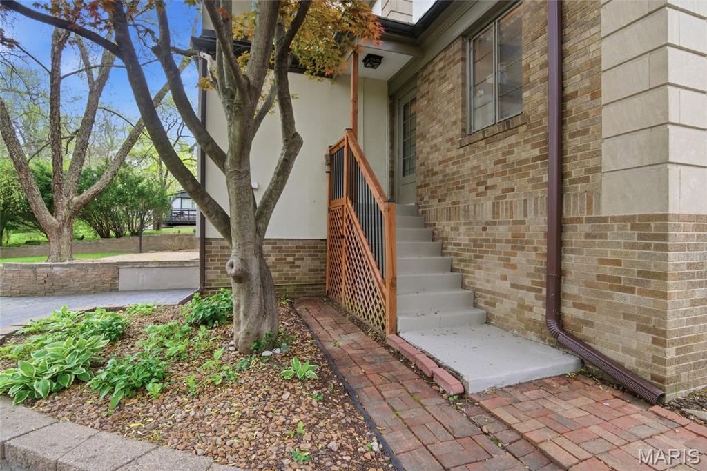 Country Club Place - Residential