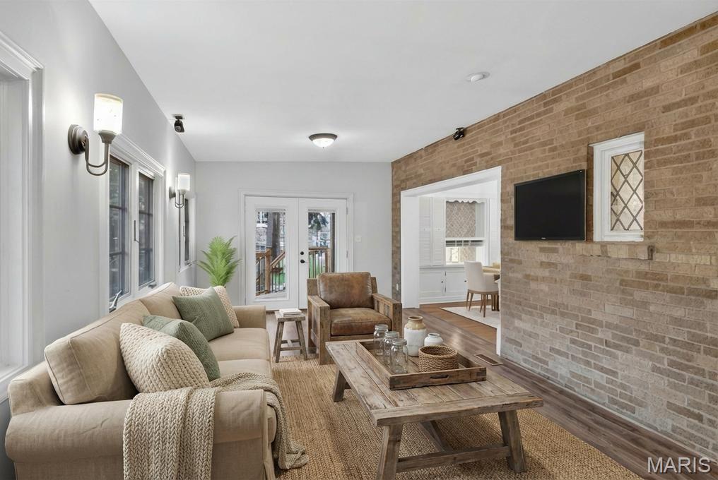 Country Club Place - Residential