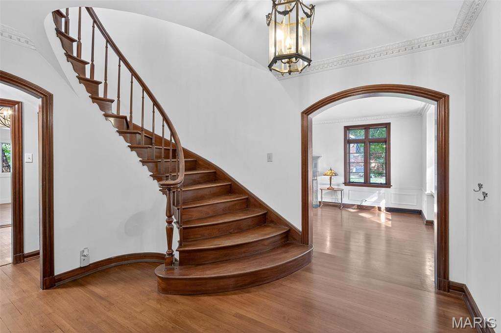 Country Club Place - Residential