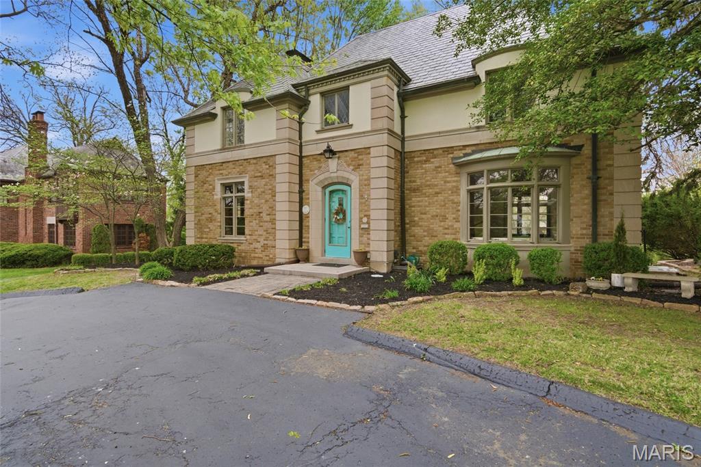 Country Club Place - Residential