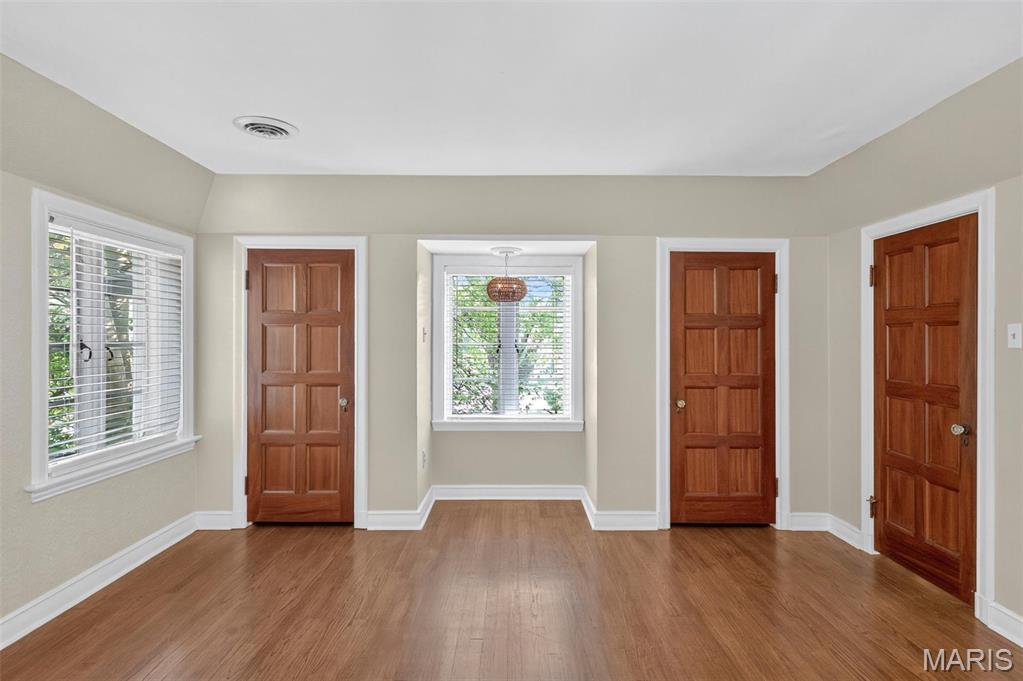 Country Club Place - Residential