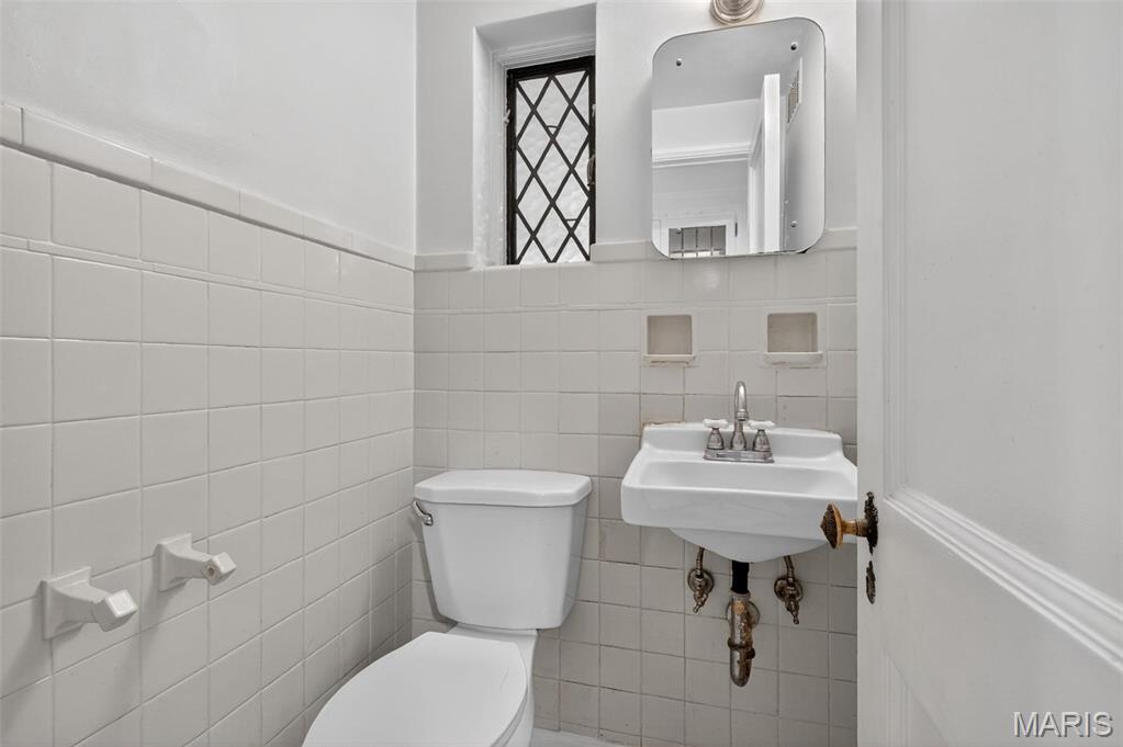 Country Club Place - Residential