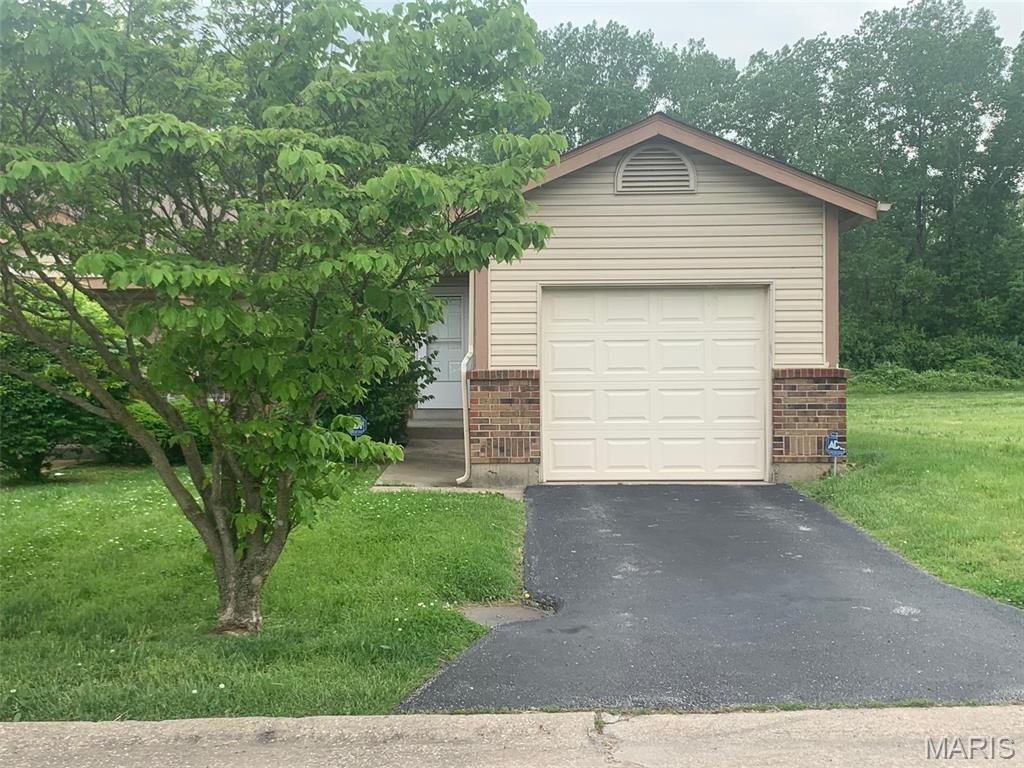 Pine Meadows Condo Ph One - Residential