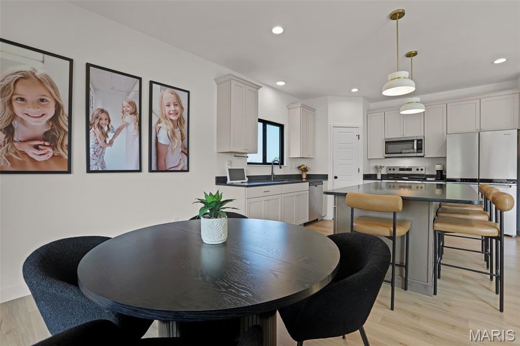 Grand View Hills - Residential