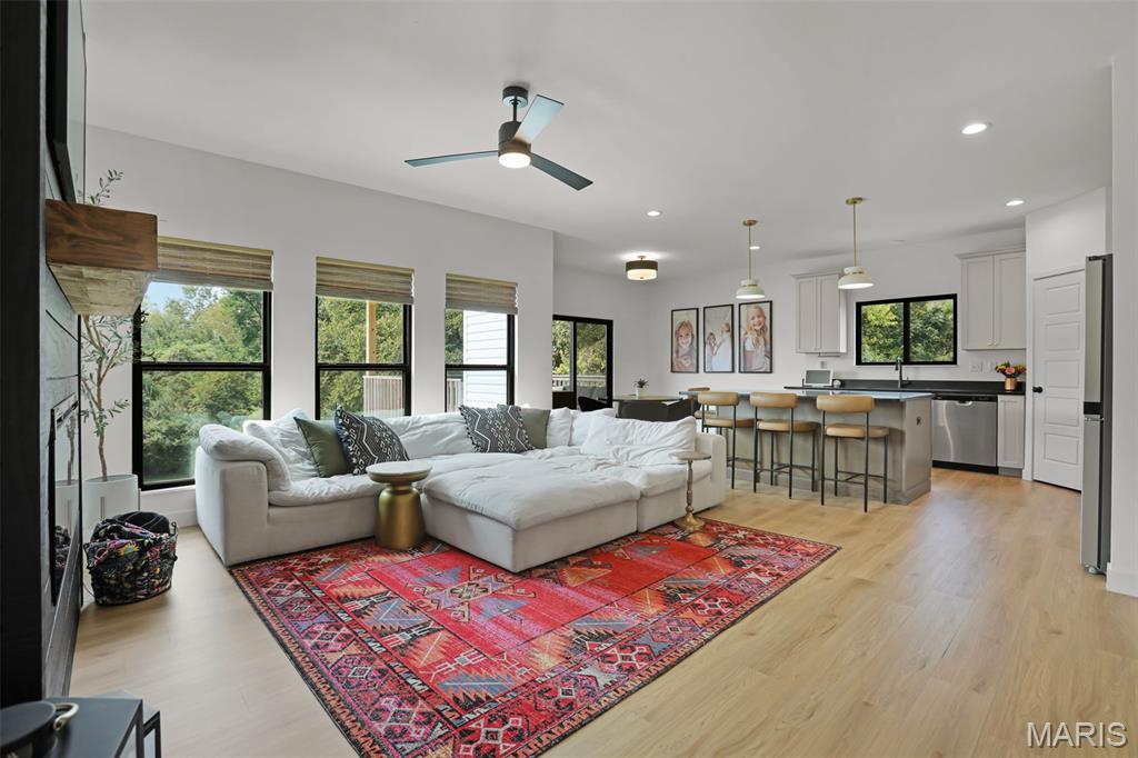 Grand View Hills - Residential