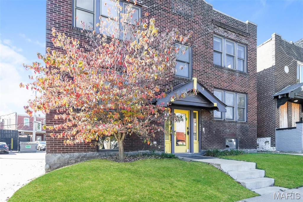 Fantastic Four Family in desirable Forest Park Southeast / The Grove neighborhood.  Renovated by prior owner (developer responsible for significant efforts in The Grove) with high quality finishes and attention to detail.  Sizeable 1BD/1BA units with strong rental demand from adjacent university / medical campuses.  Off-street parking and common access doors.  All units on long-term leases with potential for rent growth.