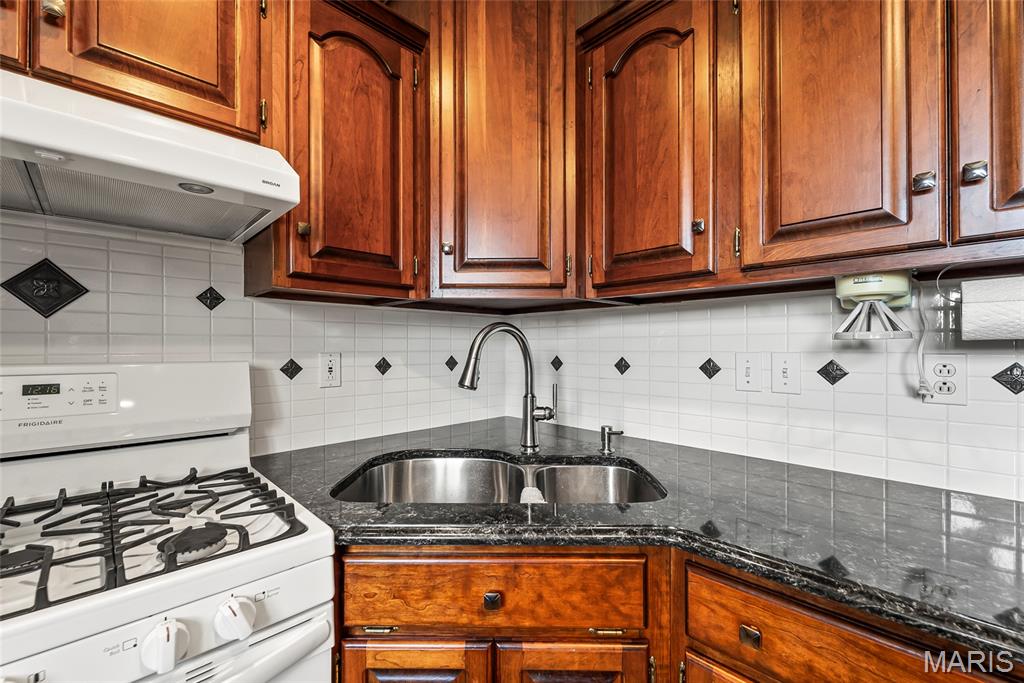 South Oak Estates - Residential