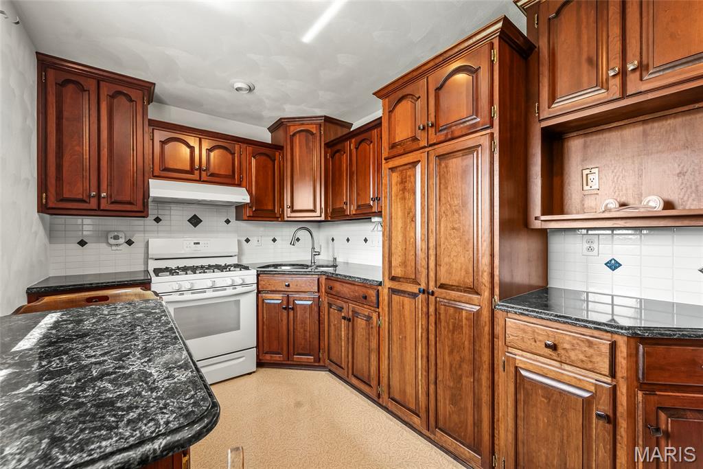 South Oak Estates - Residential