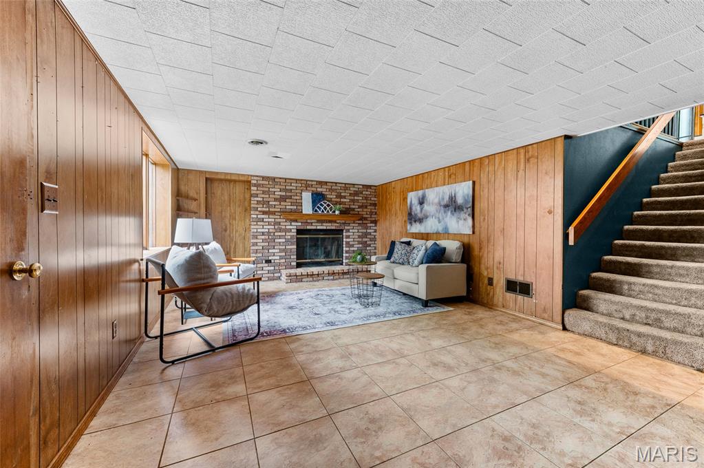Woodland Hills - Residential