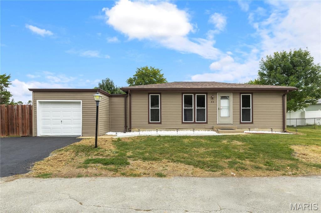 Welcome to 32 Plum Tree Drive! This beautifully renovated, move-in-ready home features brand-new luxury vinyl plank flooring and fresh paint throughout. The completely updated kitchen offers new cabinets, granite countertops, and new stainless steel appliances. Bright, spacious living areas and a large finished lower level provide plenty of room for everyday living and entertaining. Enjoy the updated bathrooms, attached garage, and generous outdoor space. Nothing left to do but move in and enjoy—schedule your showing today!