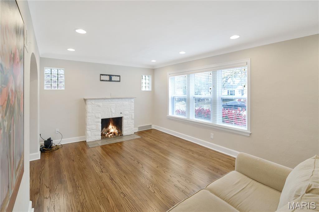 Convenient Homesites - Residential Lease
