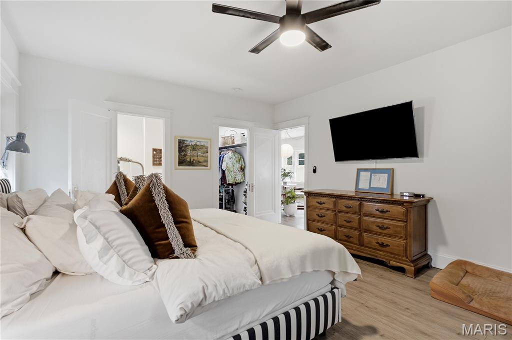 Hollywood Webster - Residential