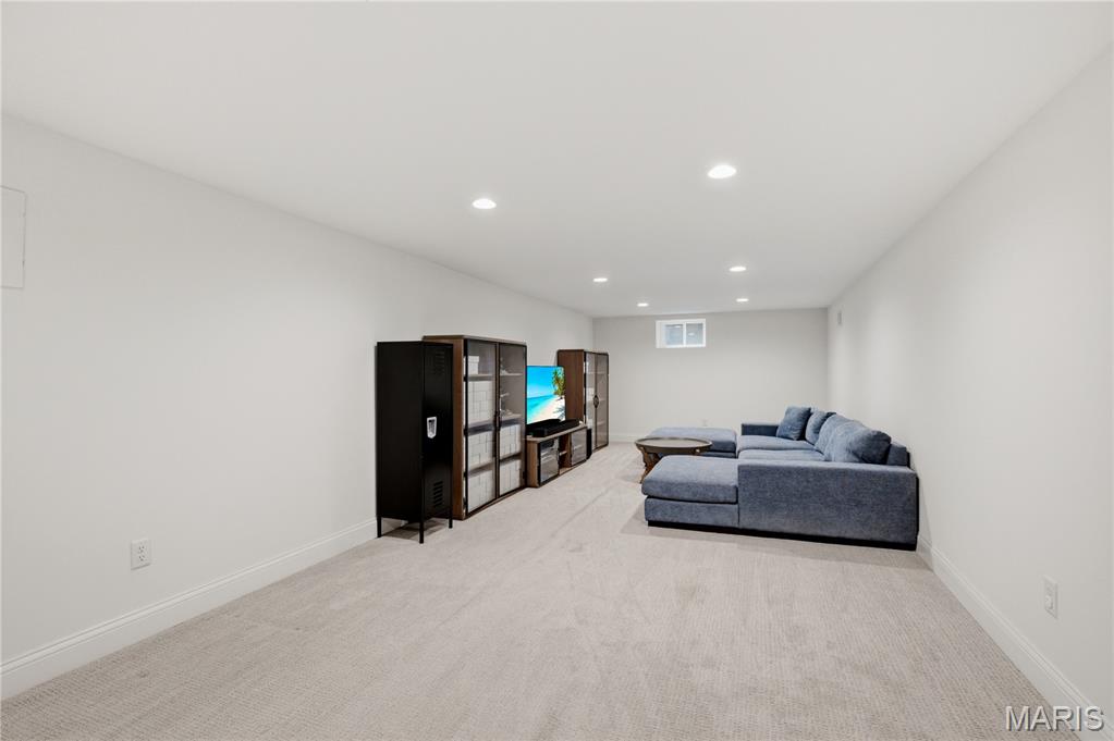 Hollywood Webster - Residential