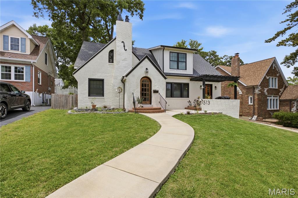 Hollywood Webster - Residential