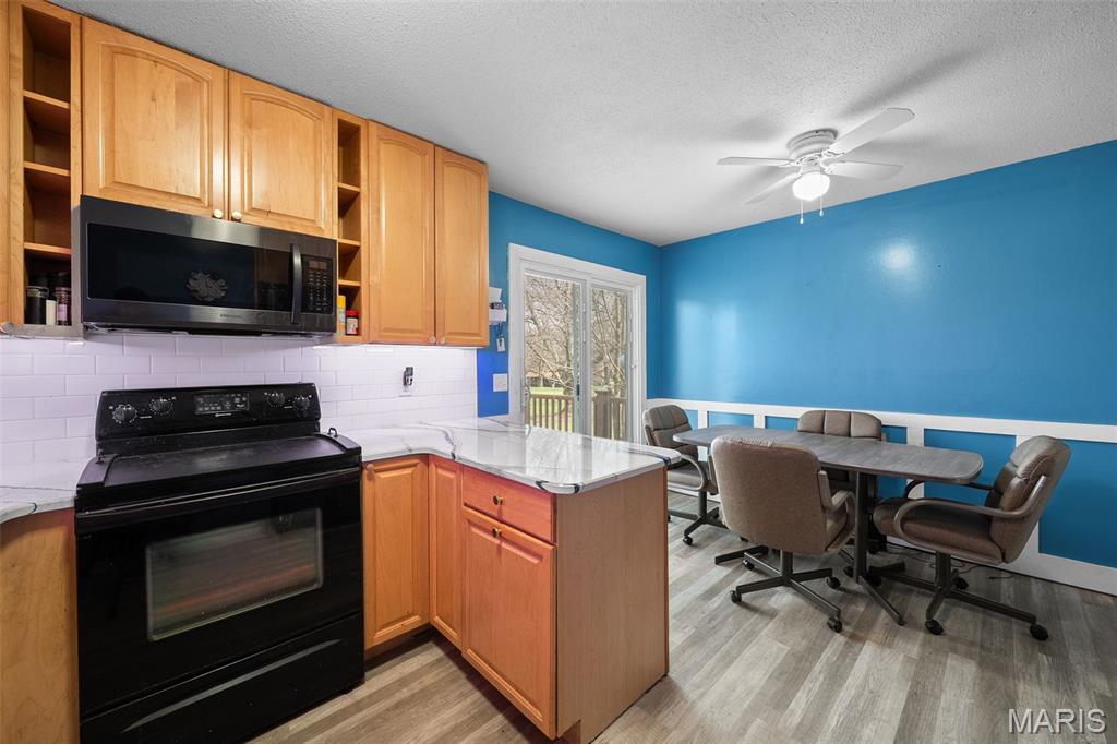 McKelvey Manor Condo - Residential