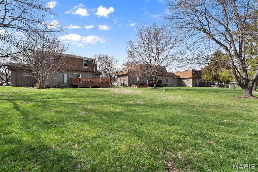 McKelvey Manor Condo - Residential