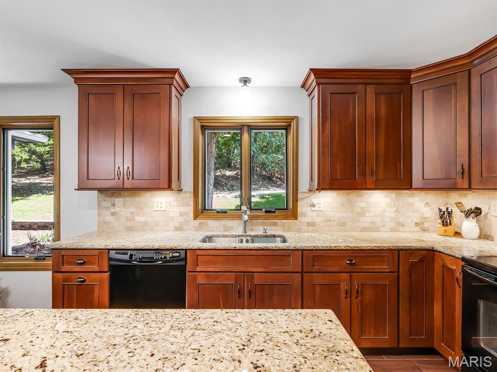 Lakewood Hills Gem Lake Add - Residential
