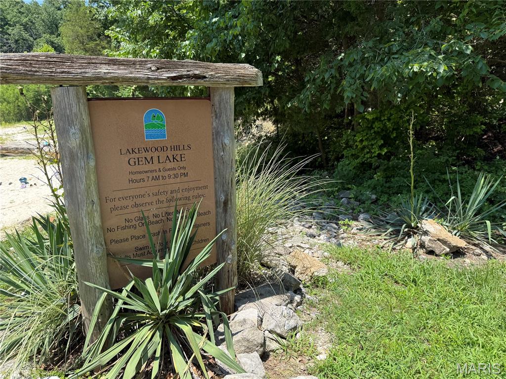 Lakewood Hills Gem Lake Add - Residential