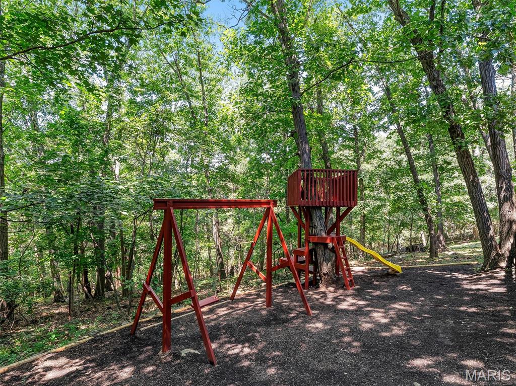 Lakewood Hills Gem Lake Add - Residential