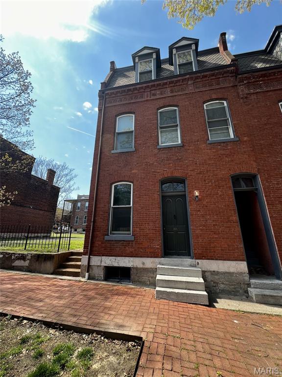 Soulard - Residential Income