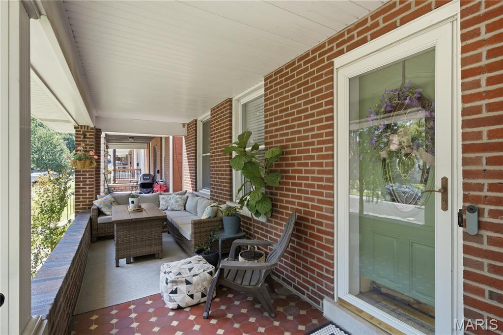 Russell Place Add - Residential