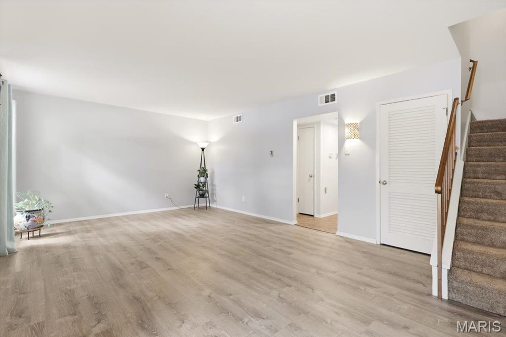 Sakura Gardens Condo - Residential