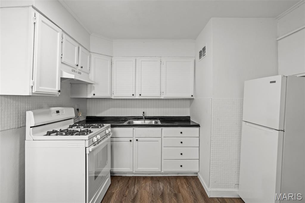 Baden Terrace - Residential