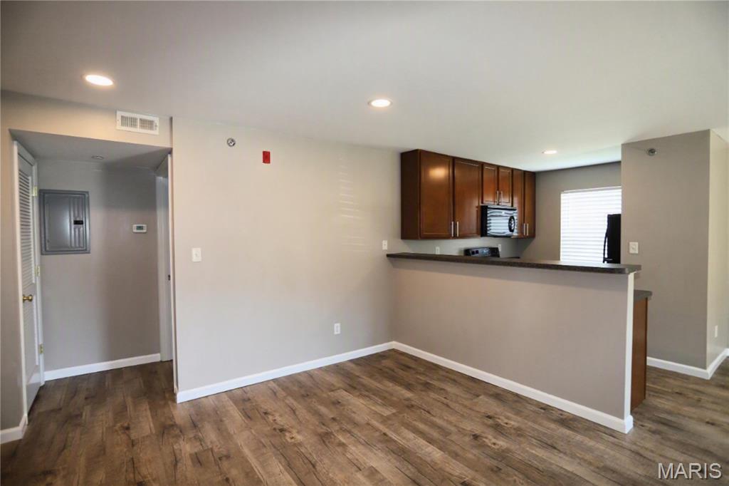 Springhurst Terrace #15 - Residential