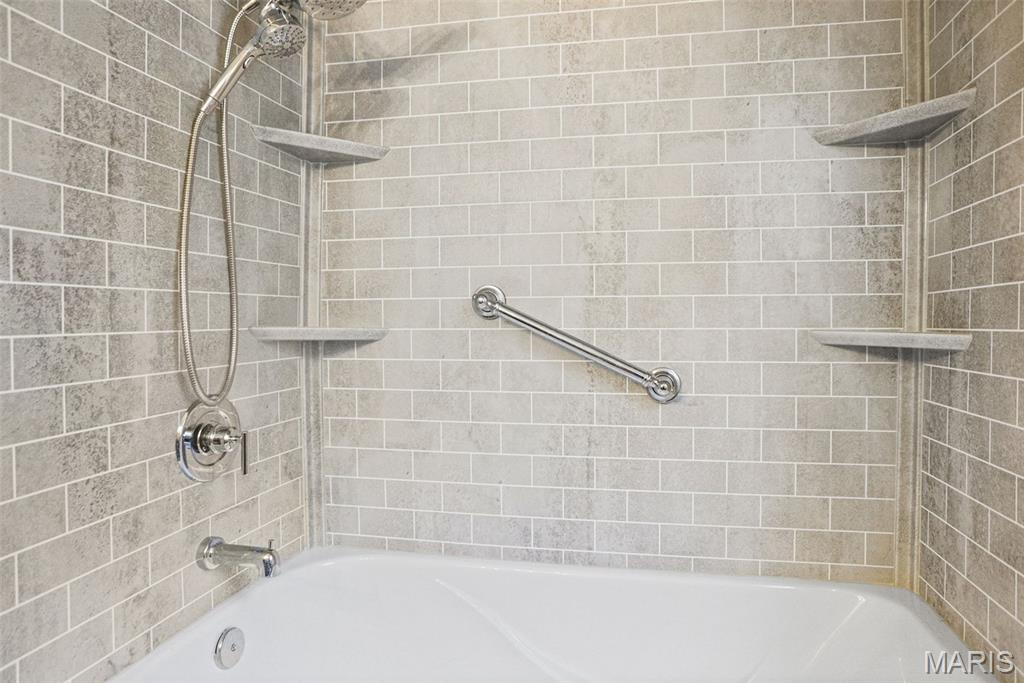 Thomas Park Gardens Anx - Residential