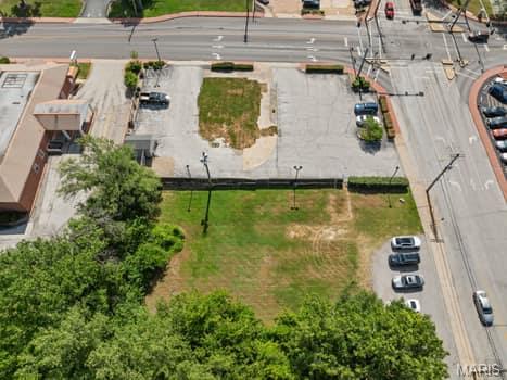 South Overland Park - Commercial Sale