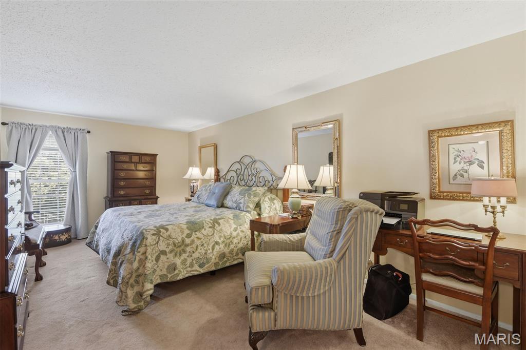 Manors At Village Green Condo - Residential